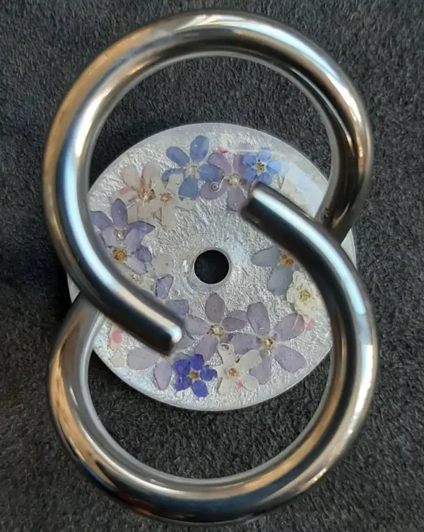 Vergissmeinnicht gemischt auf metallweiss_20261012 Blumen vom Balkon